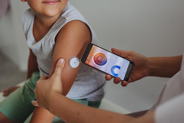 wearable devices for diabetes care
