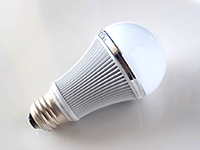 市場のニーズに応えるには、社内に大きな課題が・・・